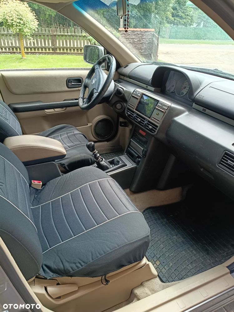 Nissan X-Trail - 5