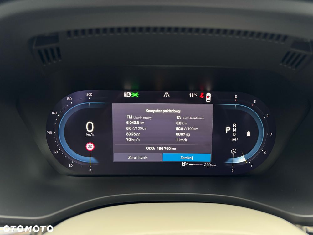 Volvo XC 60 B4 D Plus Bright - 11