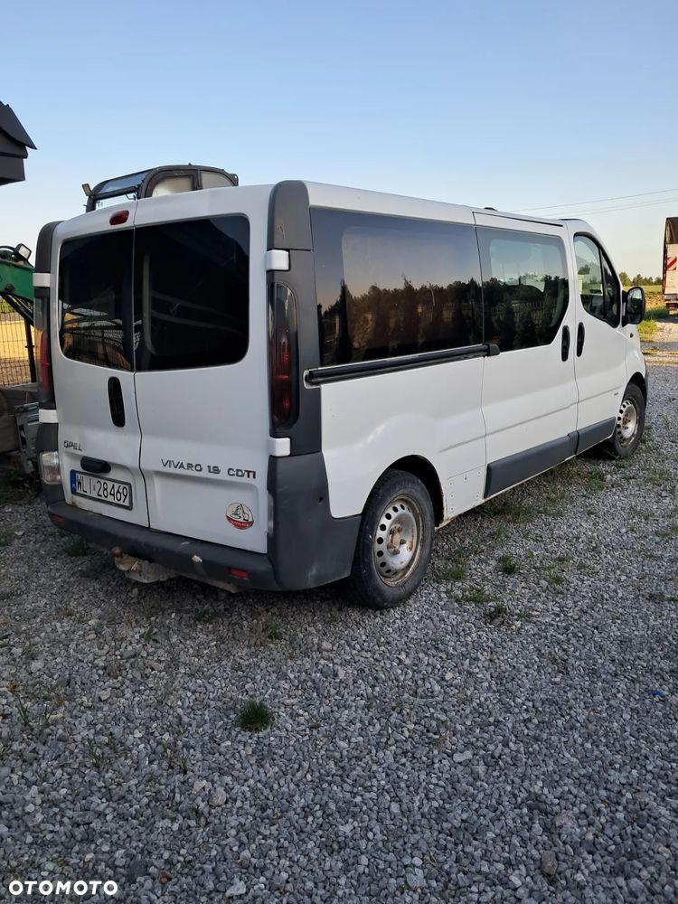 Opel Vivaro - 4