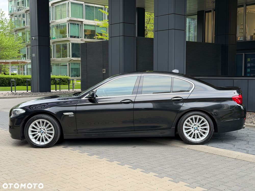 BMW Seria 5 528i xDrive - 6