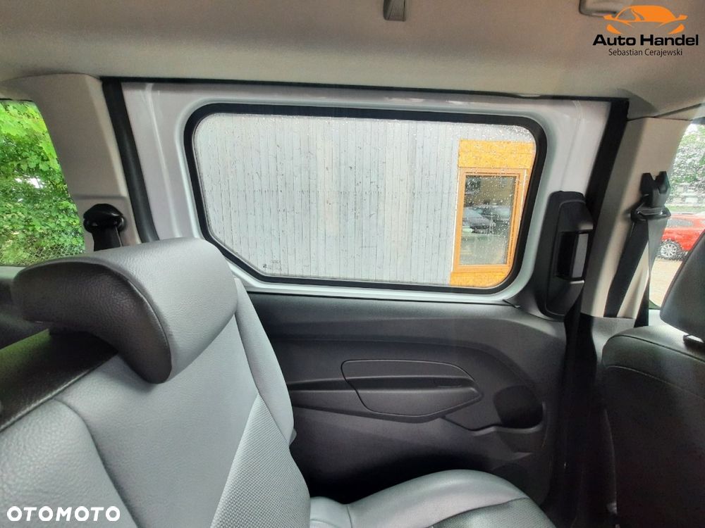 Ford Transit Connect - 35