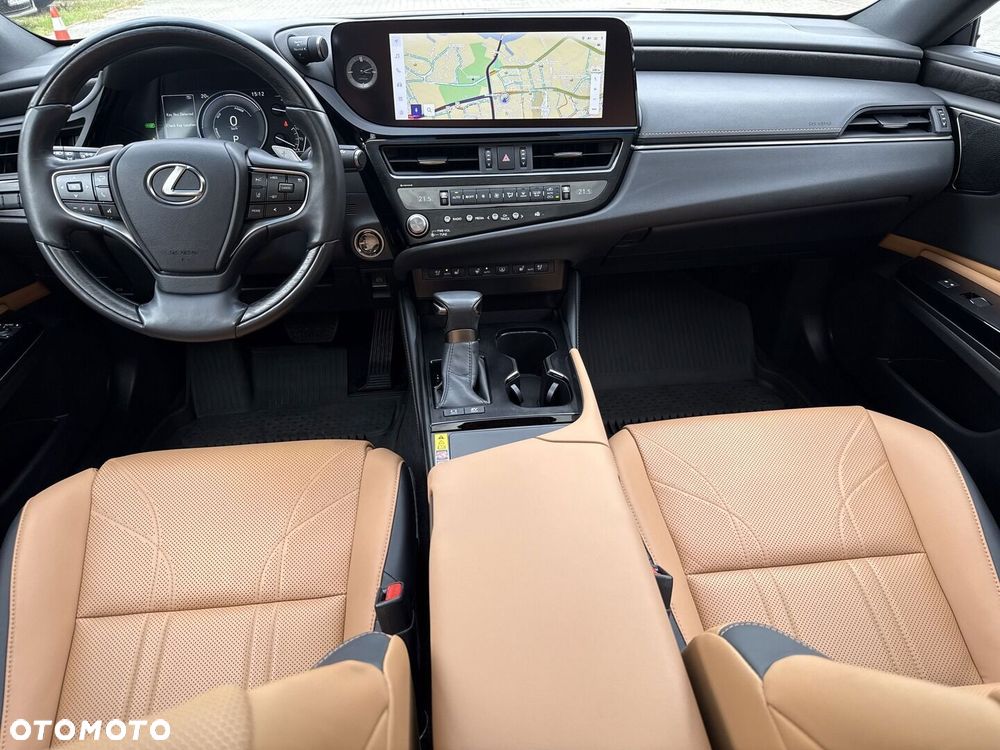 Lexus ES 300h Prestige - 21