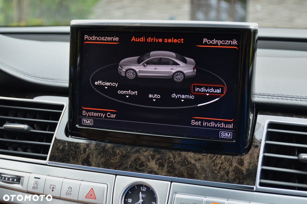 Audi A8 3.0 TDI DPF clean quattro tiptronic - 23
