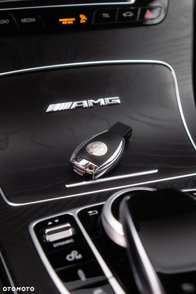 Mercedes-Benz GLC AMG 63 4-Matic+ - 24