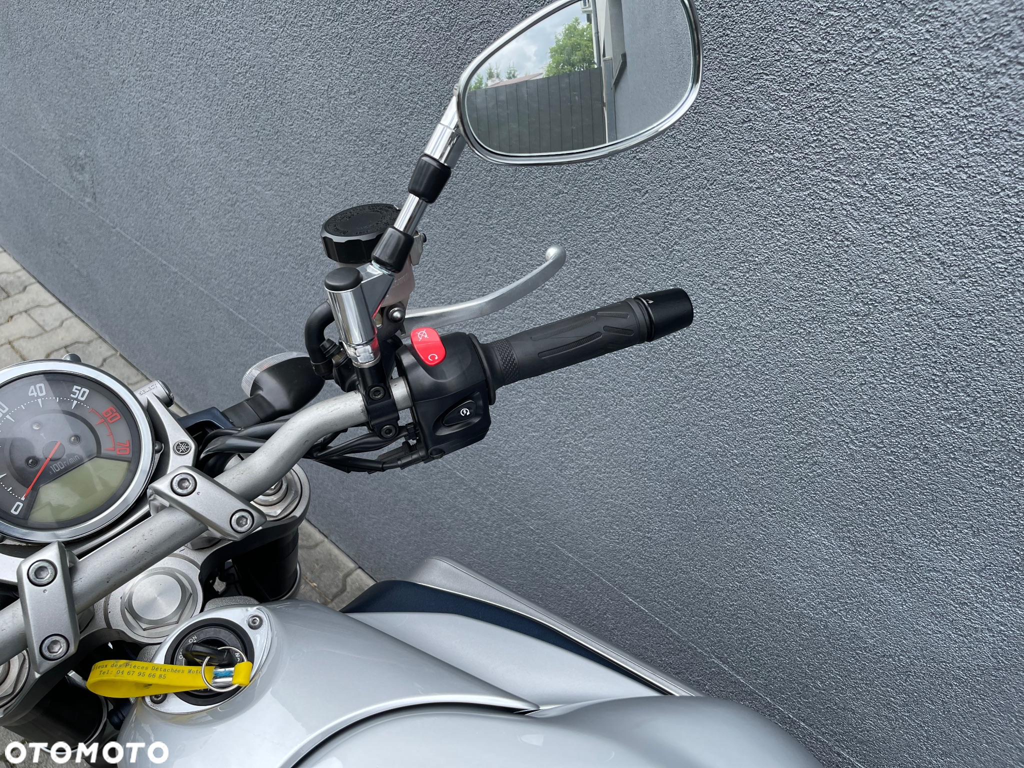 Yamaha MT - 16