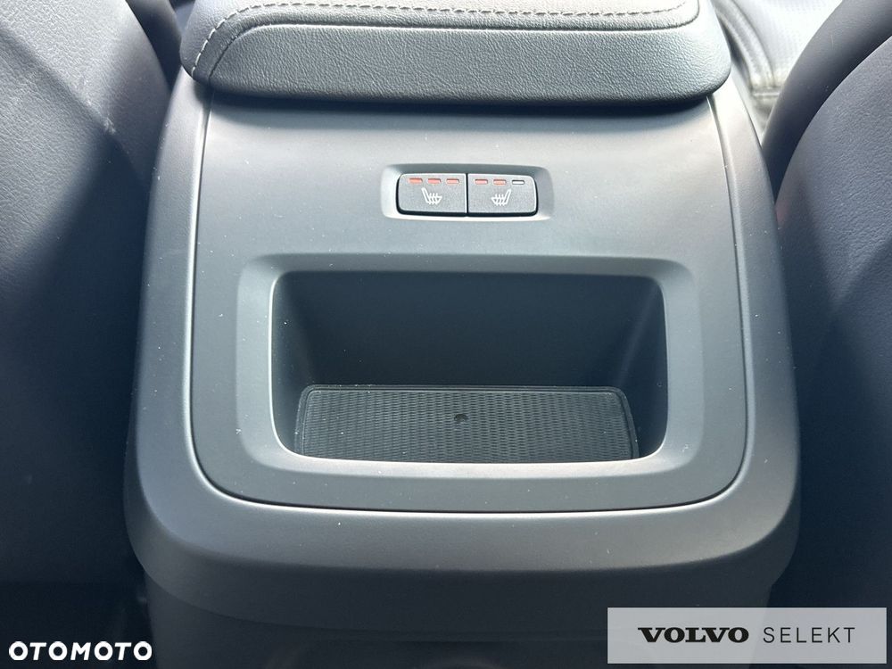 Volvo XC 60 - 32