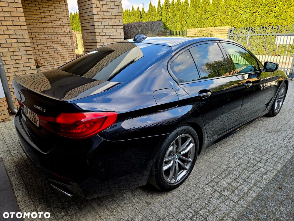 BMW Seria 5 520d xDrive M Sport sport - 3