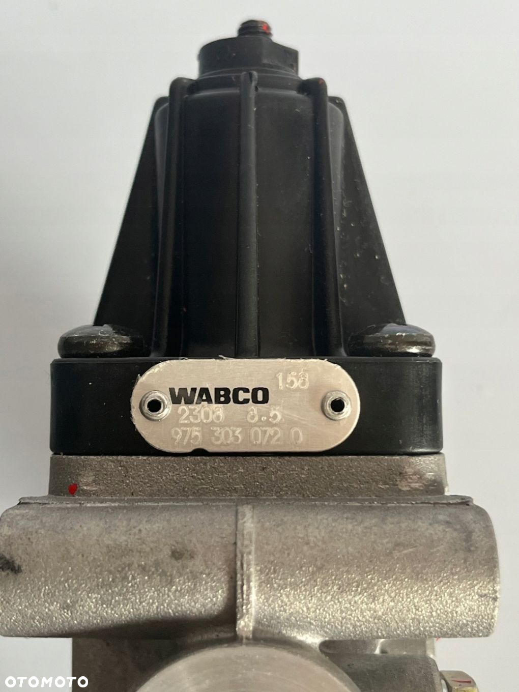 Nowy regulator ciśnienia, instalacja pneumatyczna 9753030720 WABCO - 4
