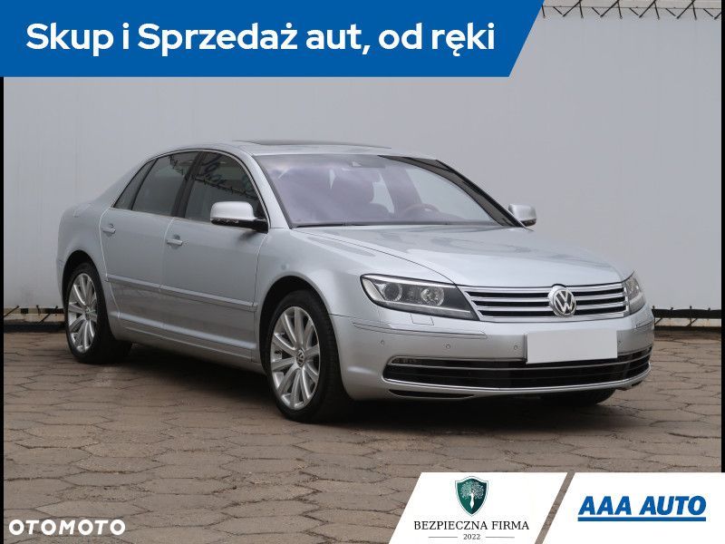Volkswagen Phaeton - 3
