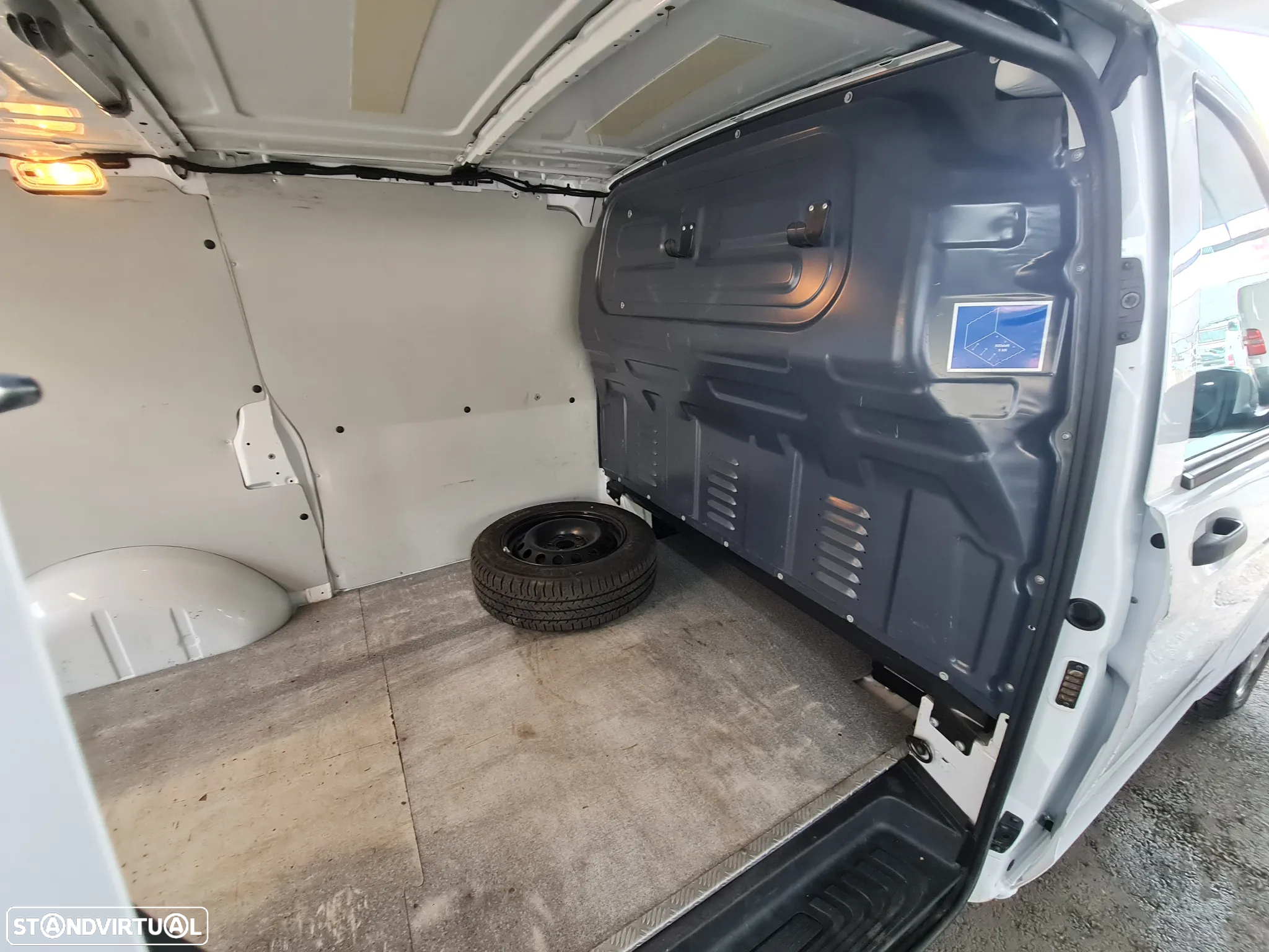Mercedes-Benz VITO 114 Cdi Longa *Automatic*Câmera* com IVA DEDUTÍVEL - 14