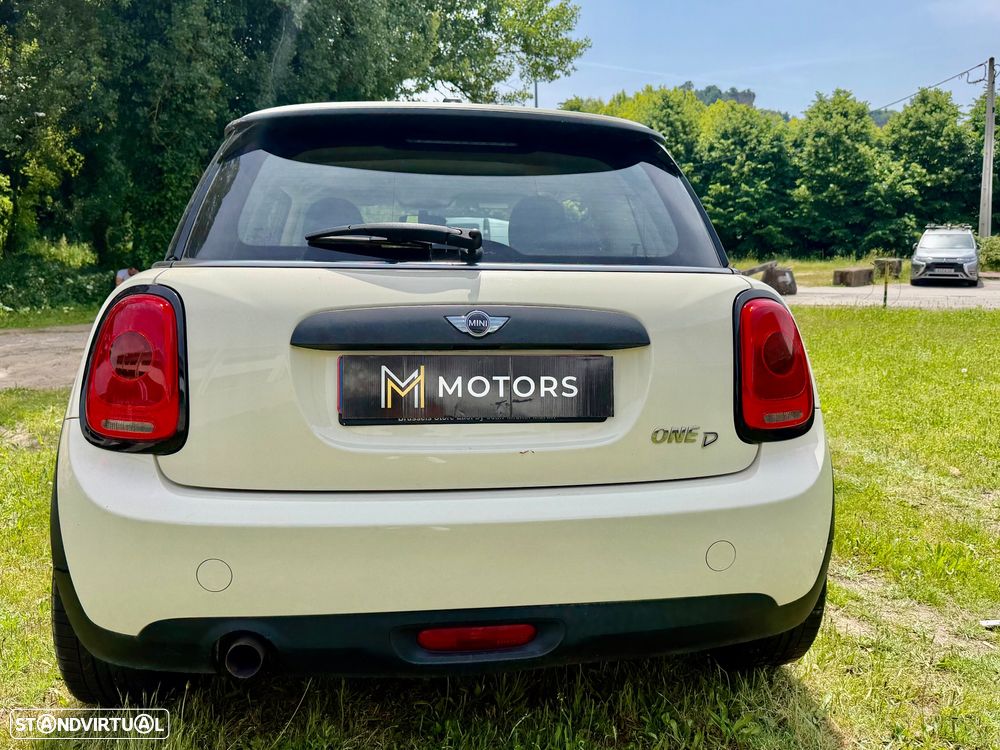 MINI 3 Portas Cooper D - 36