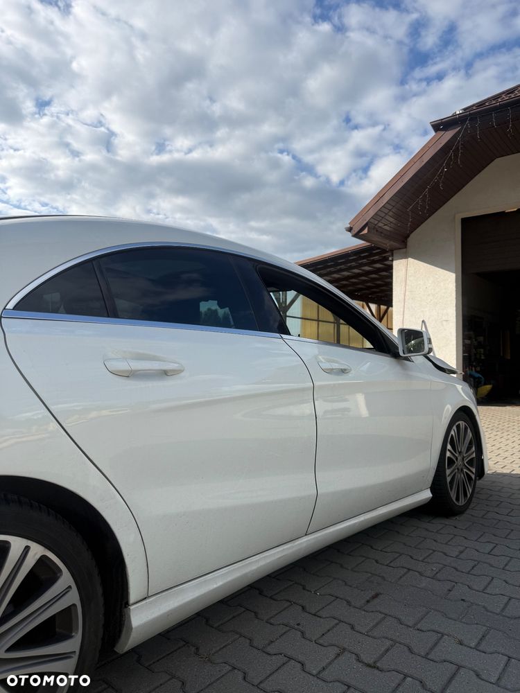 Mercedes-Benz CLA 250 7G-DCT - 8