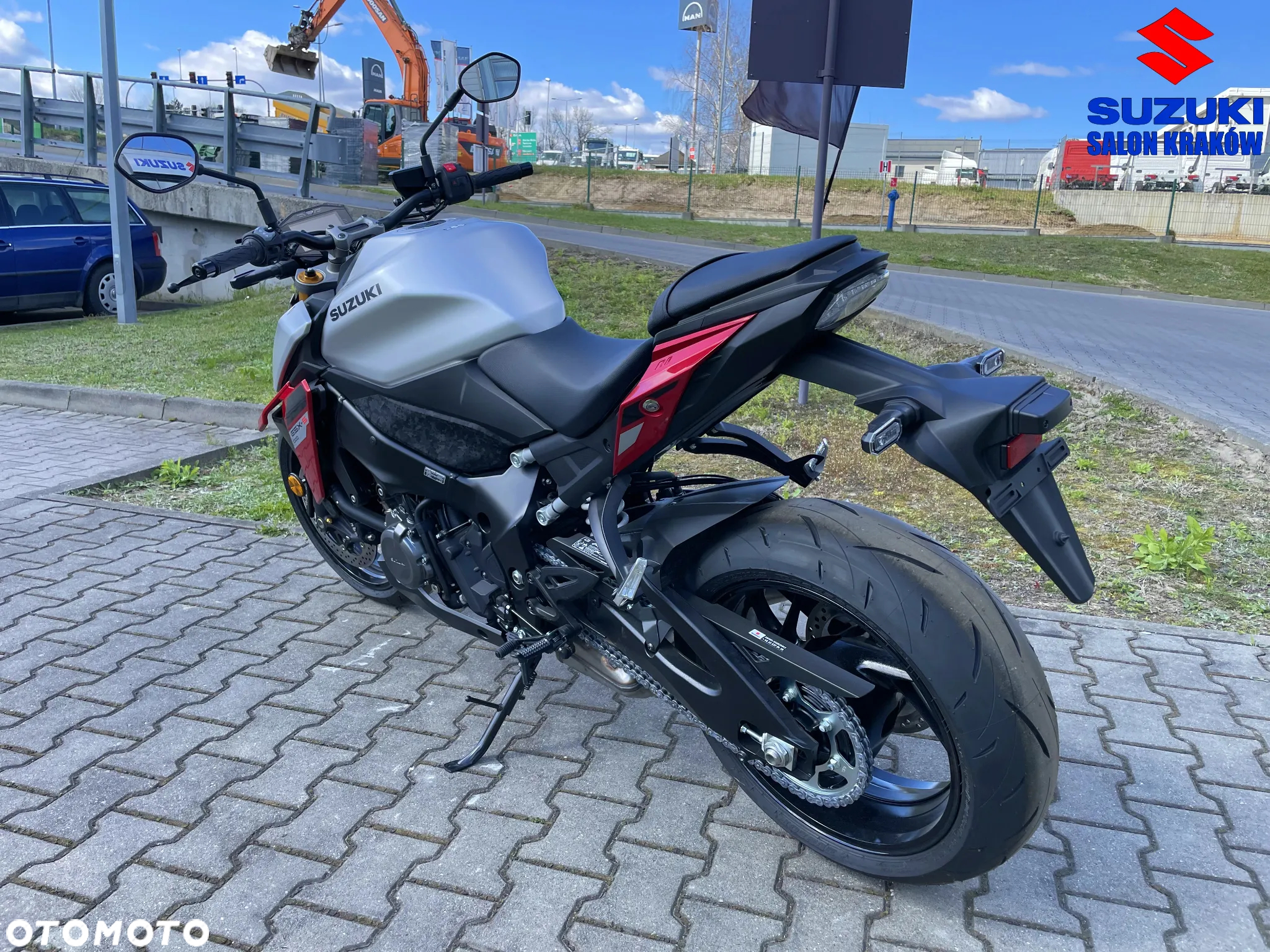 Suzuki GSX 1000 - 7