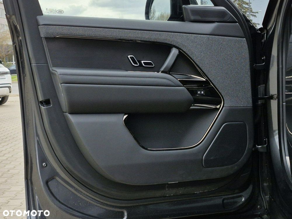 Land Rover Range Rover Sport - 17