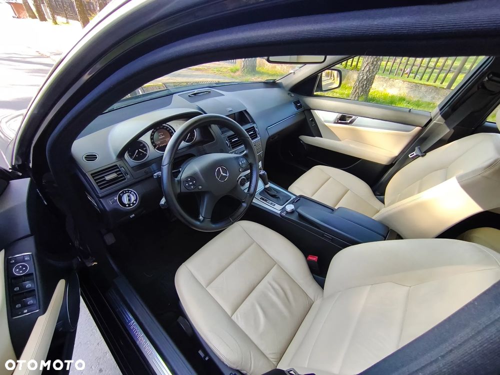 Mercedes-Benz Klasa C - 11
