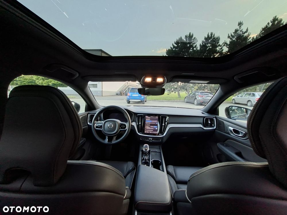 Volvo V60 B4 D Geartronic RDesign - 22