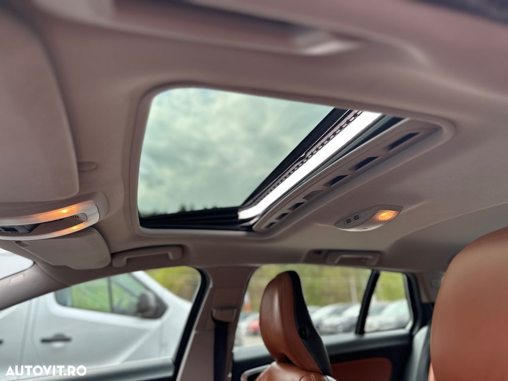 Volvo V60 D4 Geartronic Business Edition - 31