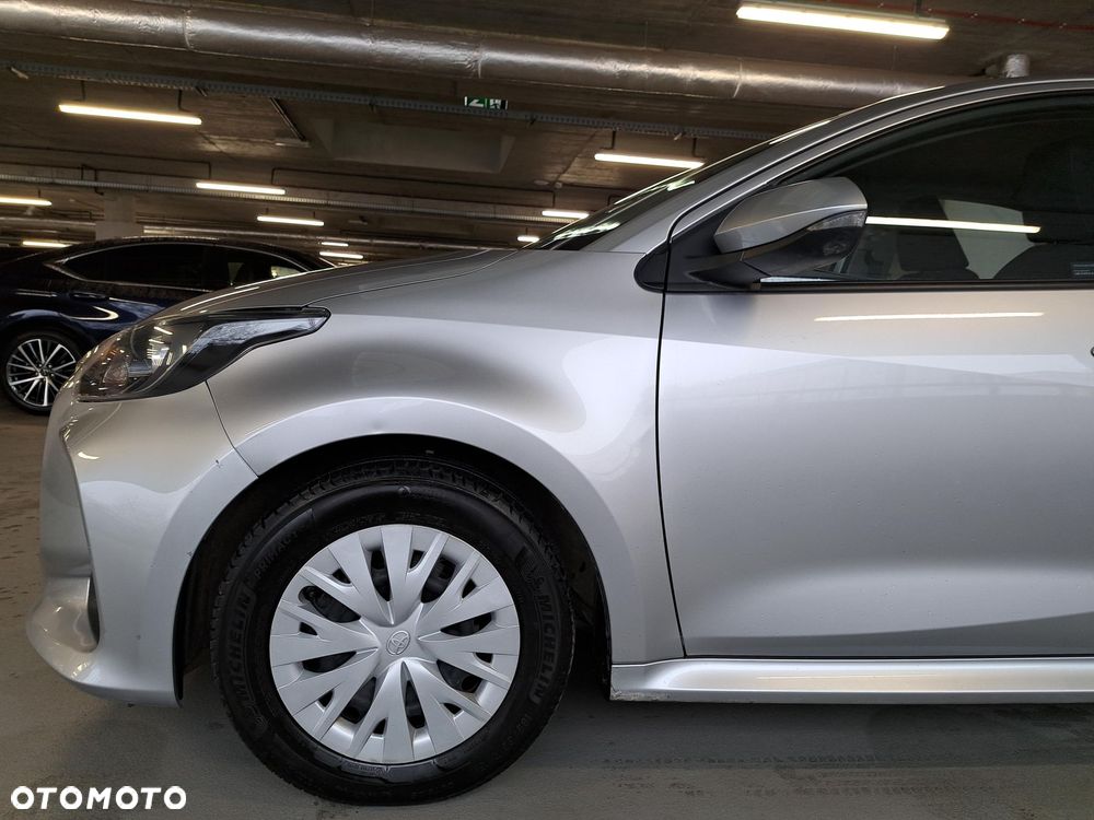 Toyota Yaris Hybrid 1.5 Comfort - 27