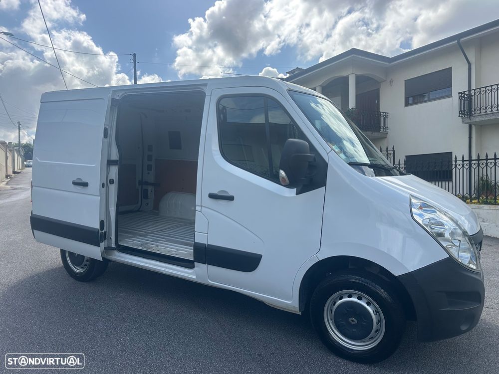 Renault Master 2.3 DCI Nacional - 7