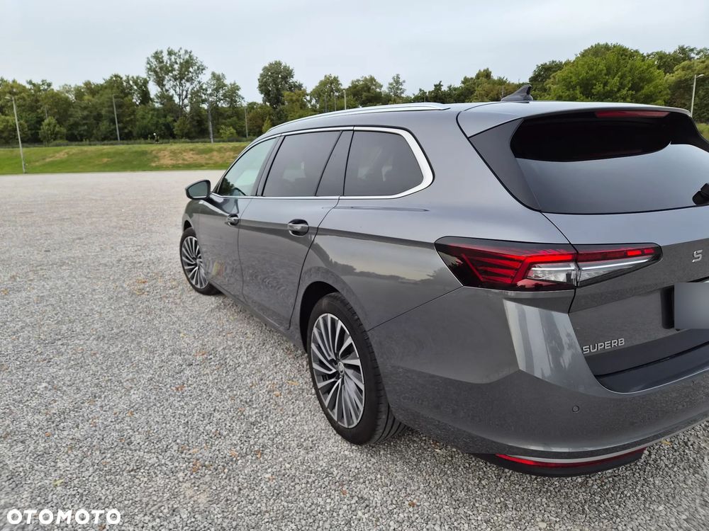 Skoda Superb 2.0 TDI SCR 4x4 L&K DSG - 8