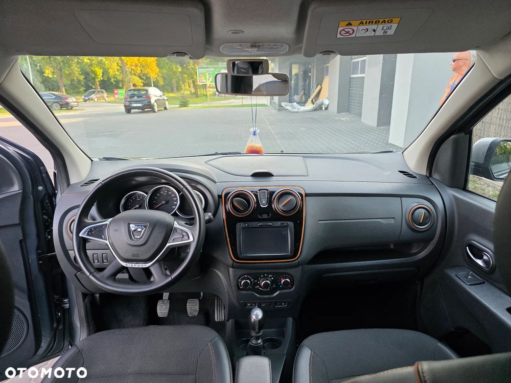 Dacia Lodgy 1.5 dCi Stepway S&S EU6 - 13