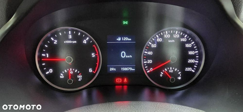 Kia Stonic - 18