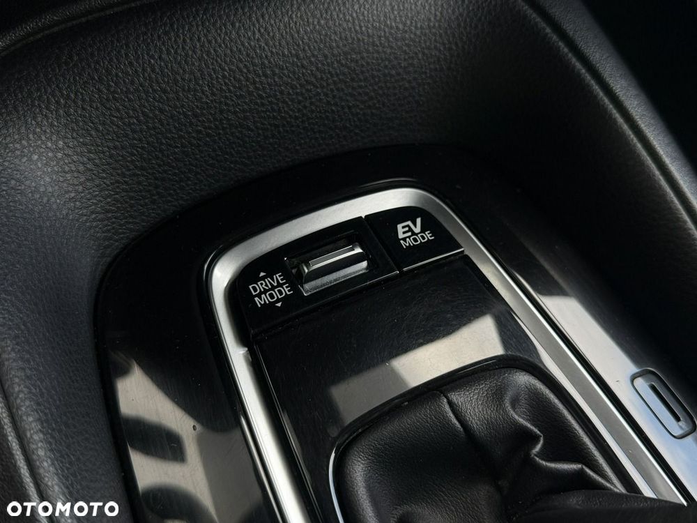 Toyota Corolla 1.8 Hybrid Comfort - 30