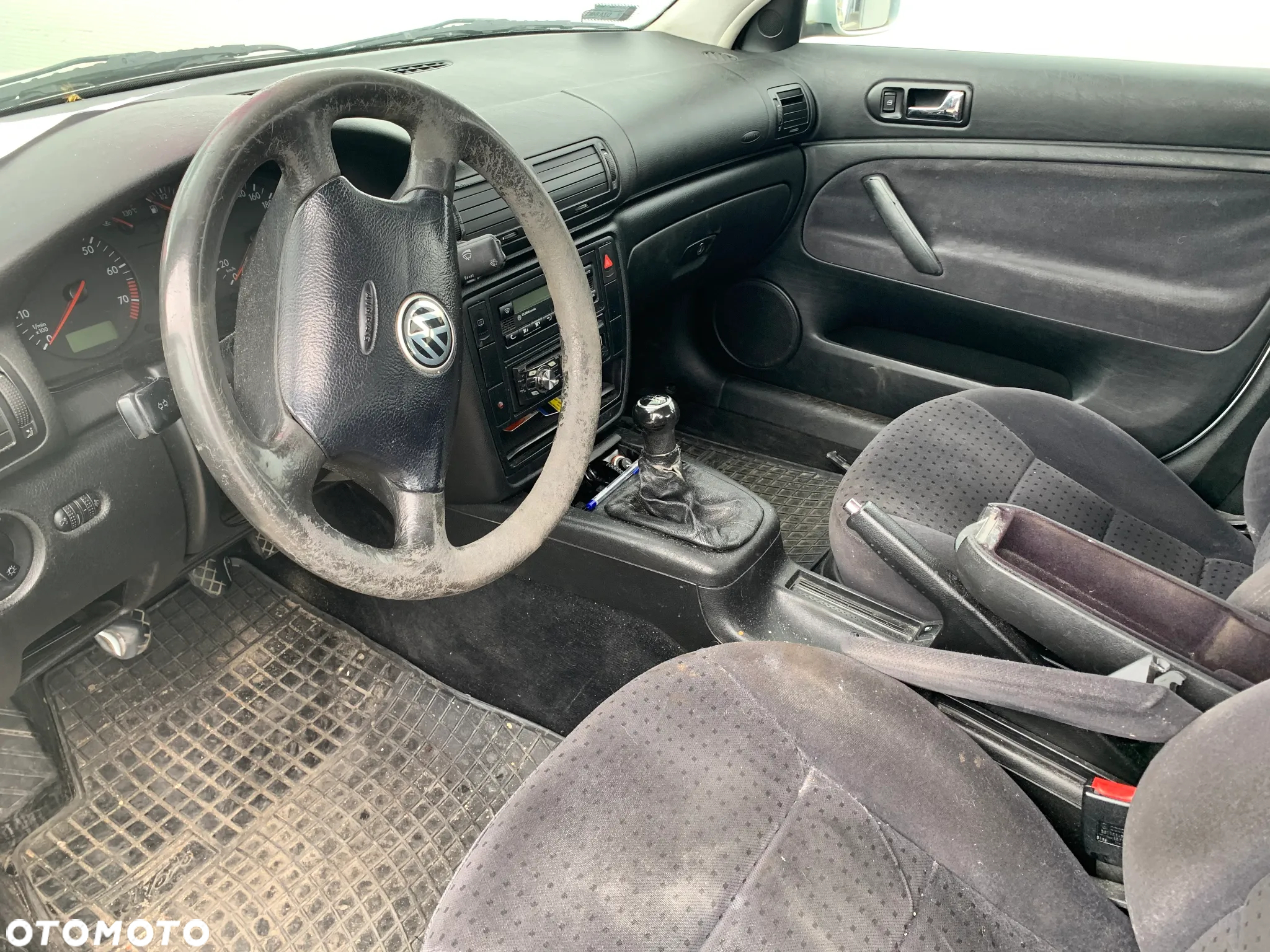 VOLKSWAGEN PASSAT 1999 *SAMOCHÓD NA CZĘŚCI* 1233 MASKA LAMPA DRZWI LUSTERKO ZDERZAK GRILL BŁOTNIK KLAPA BELKA PRAWE LEWE PRZÓD TYŁ - 5