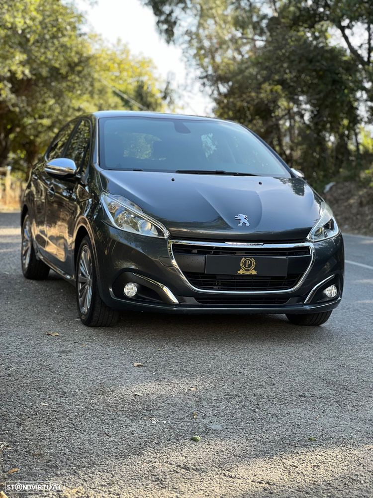 Peugeot 208 1.2 PureTech Allure - 4
