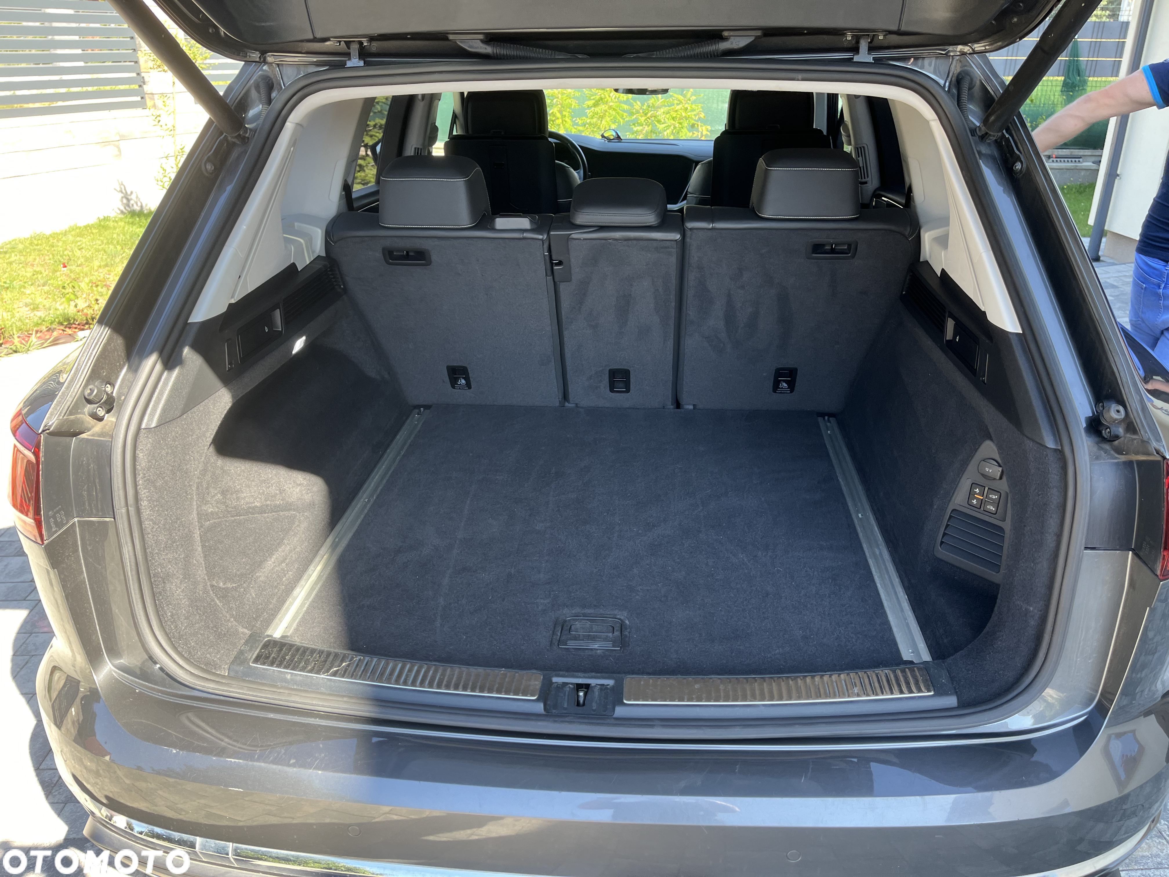 Volkswagen Touareg 3.0 V6 TDI SCR 4Mot Elegance - 24