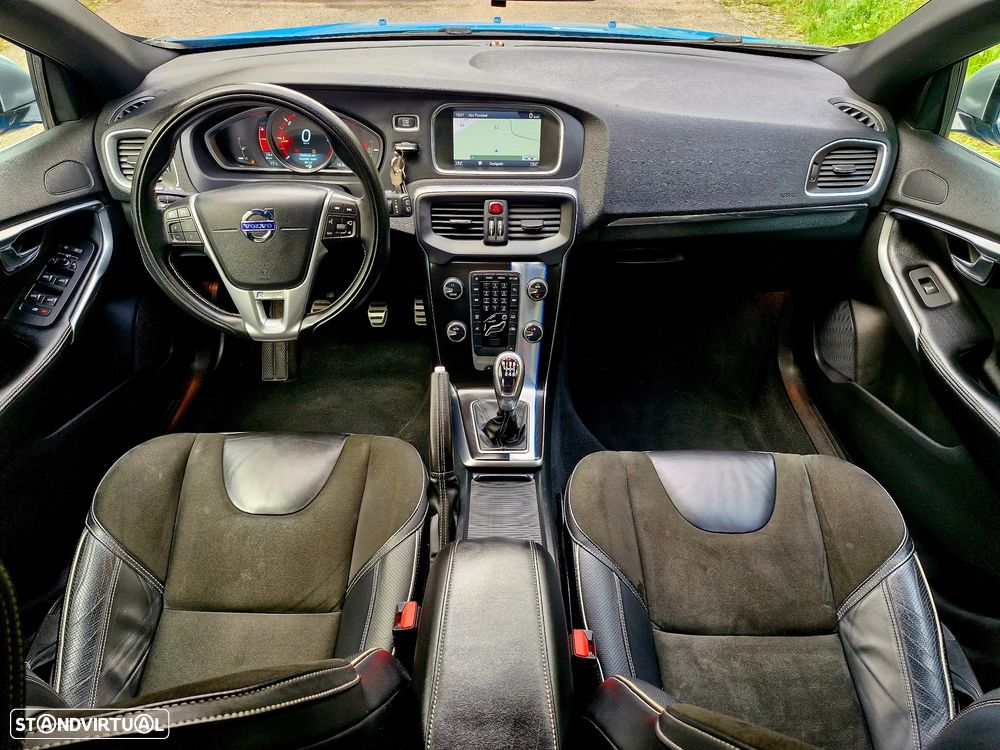 Volvo V40 1.6 D2 R-Design - 25