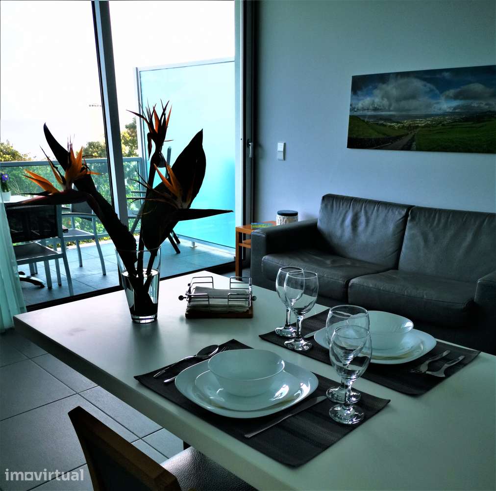 Apartamento T1  com varanda - 53M2+10M2 - Grande imagem: 4/13