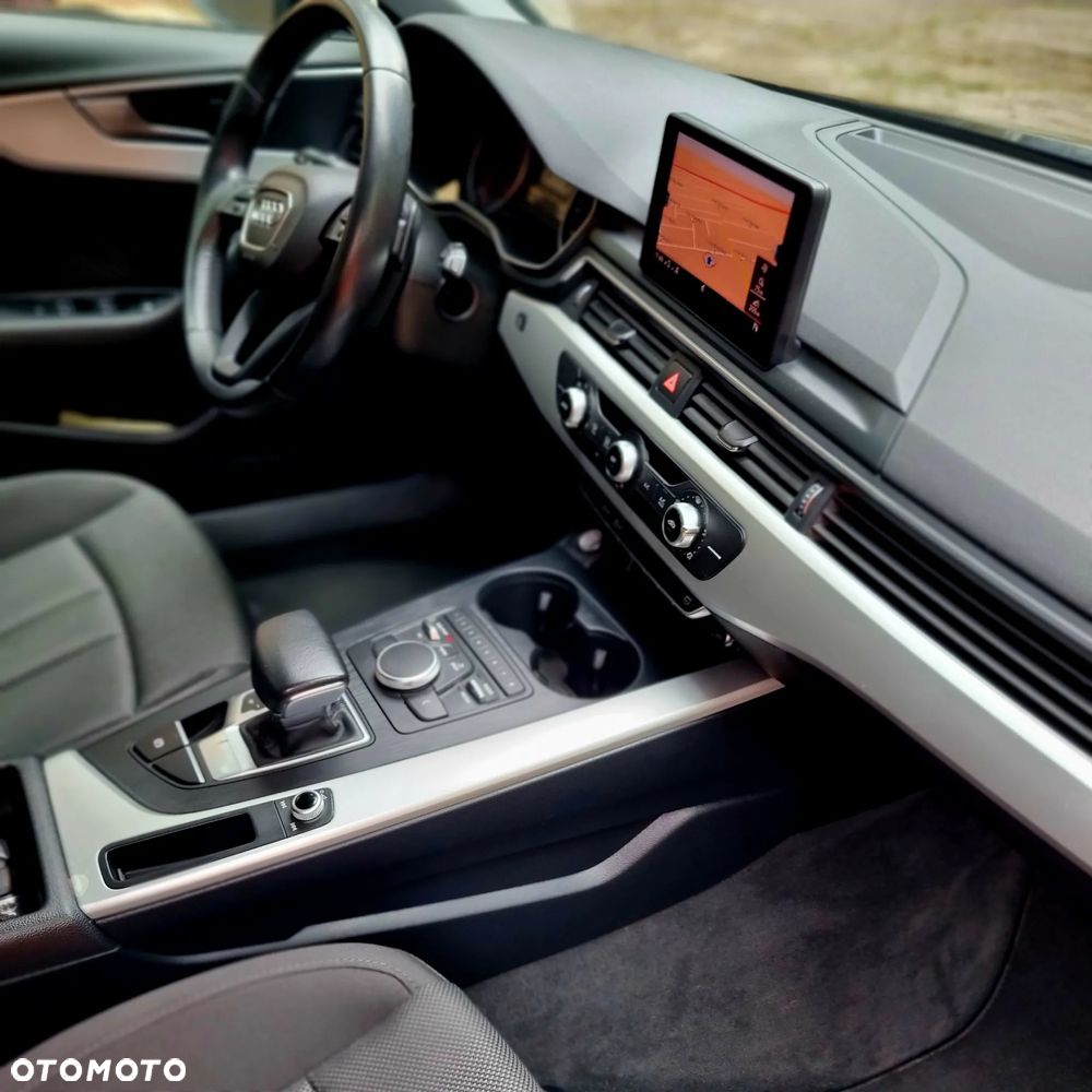Audi A4 - 12