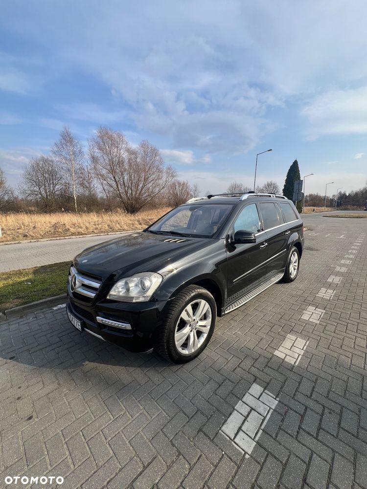 Mercedes-Benz GL - 1