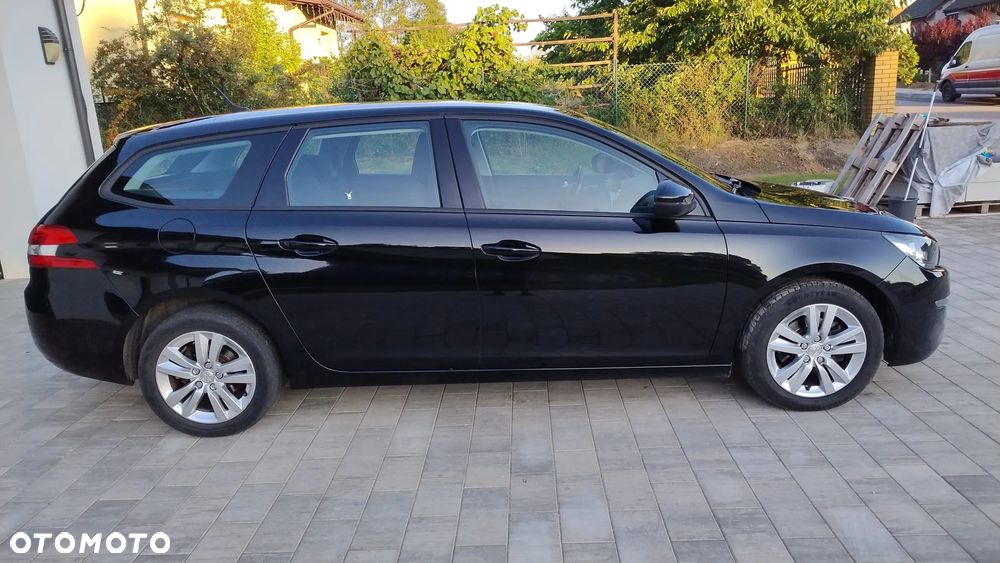 Peugeot 308 - 4