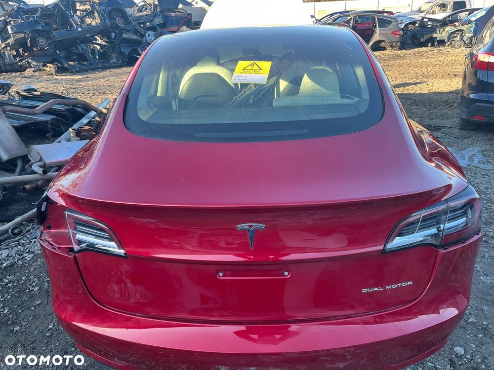 KLAPA BAGAŻNIKA TESLA 3 LIFT PPMR - 1