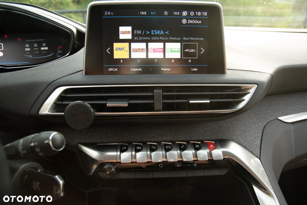 Peugeot 3008 1.2 PureTech Allure S&S - 13