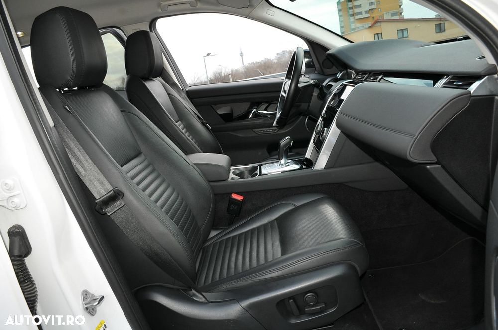 Land Rover Discovery Sport 2.0 D165 R-Dynamic MHEV - 6