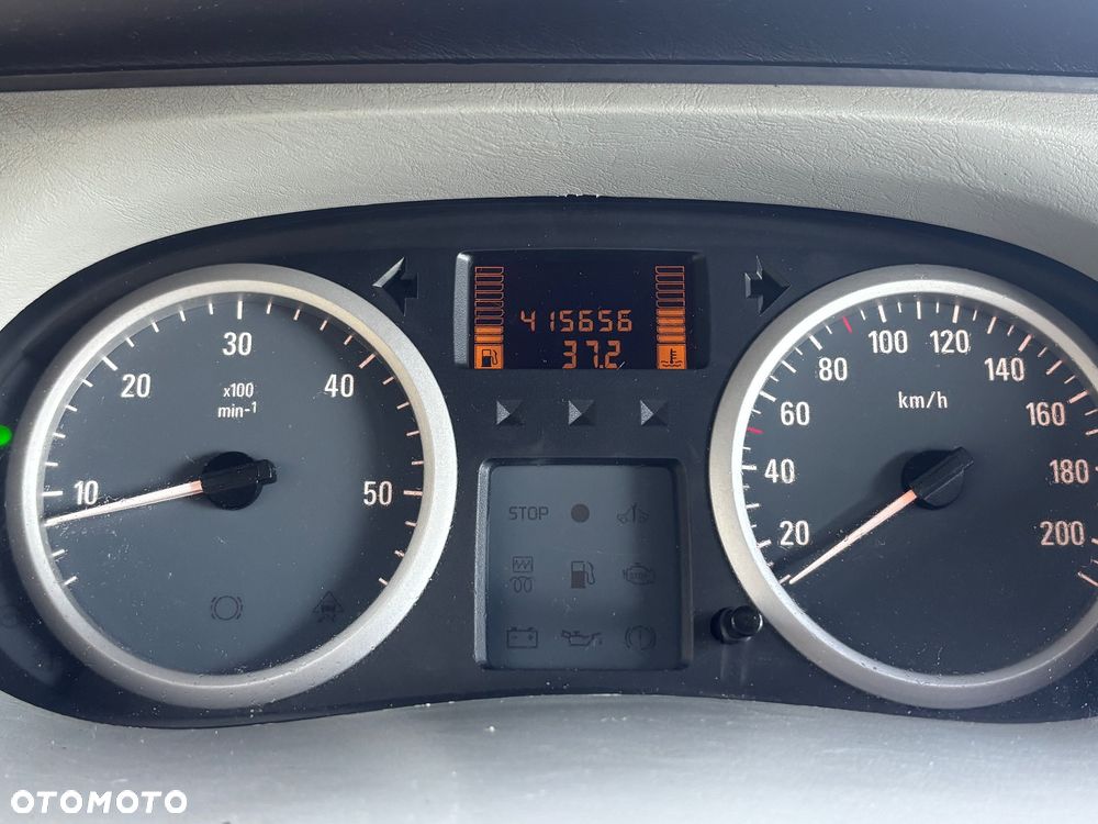 Opel Vivaro L1H1 2.9t - 10