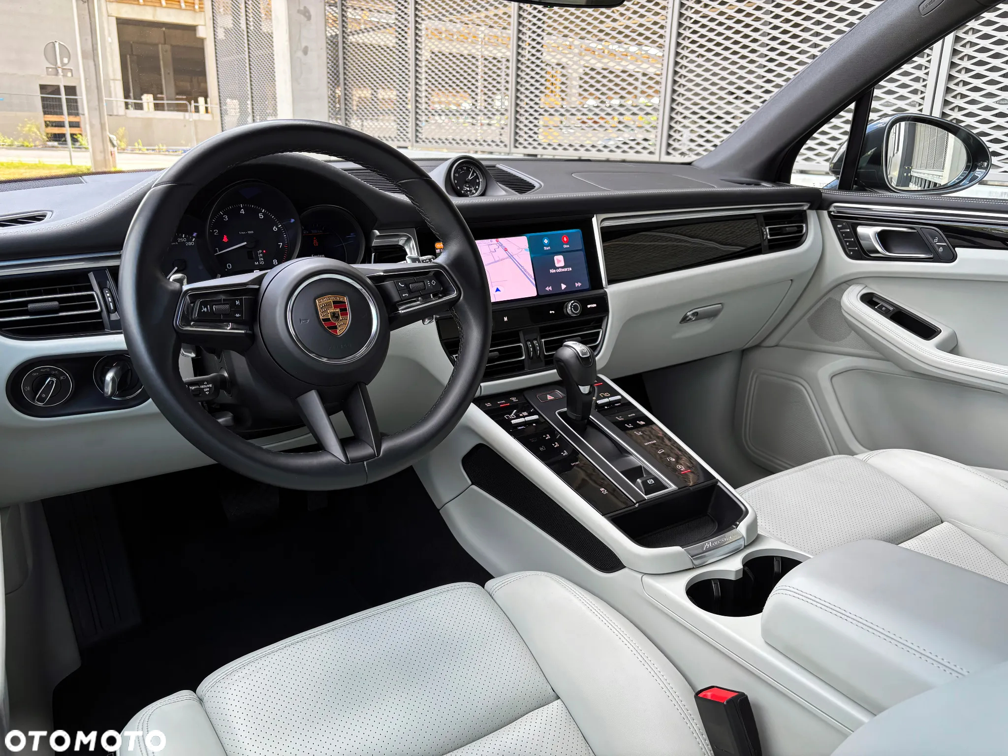 Porsche Macan - 22