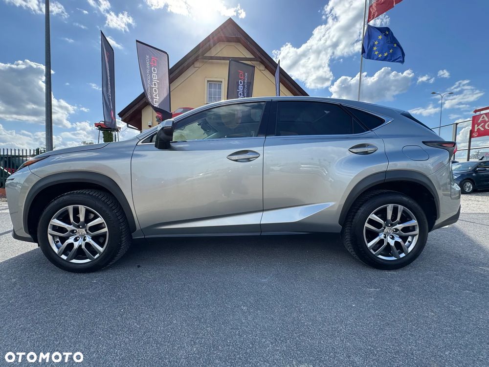 Lexus NX 200t Prestige AWD - 4