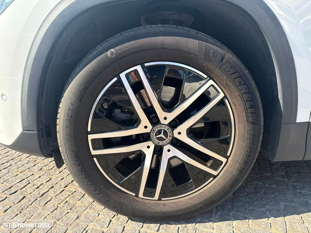 Mercedes-Benz GLA 250 - 13
