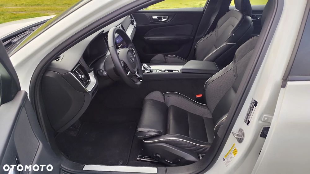 Volvo S60 2.5 T5 AWD - 23