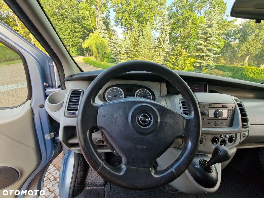 Opel VIVARO - 15