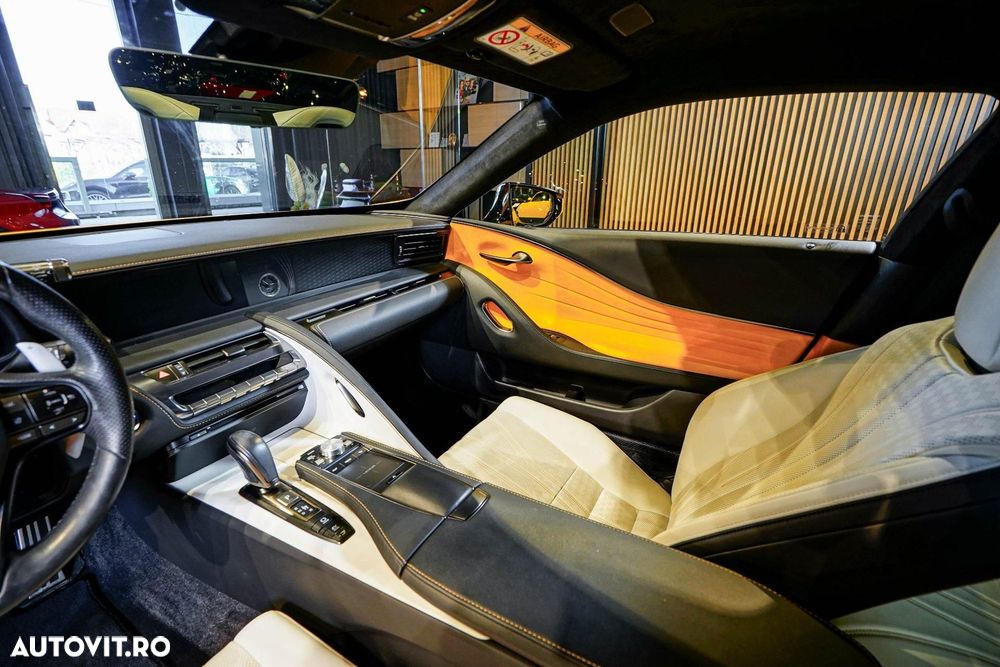 Lexus LC 500h - 17