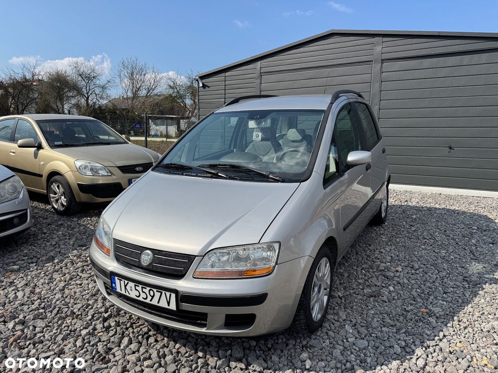 Fiat Idea 1.4 16V Dynamic - 1