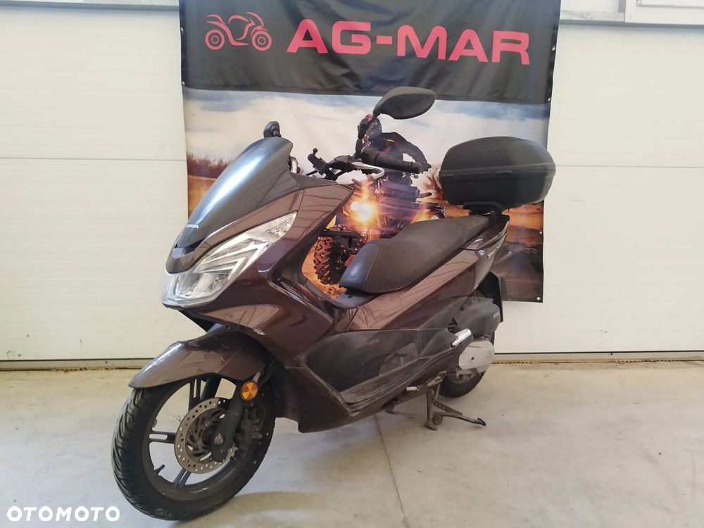 Honda PCX - 1