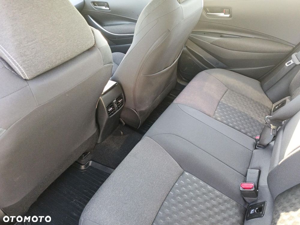 Toyota Corolla 1.8 Hybrid Comfort - 11