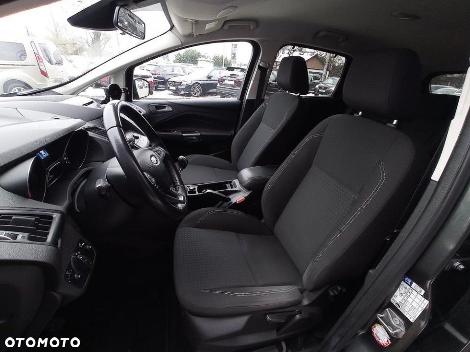 Ford C-MAX - 11