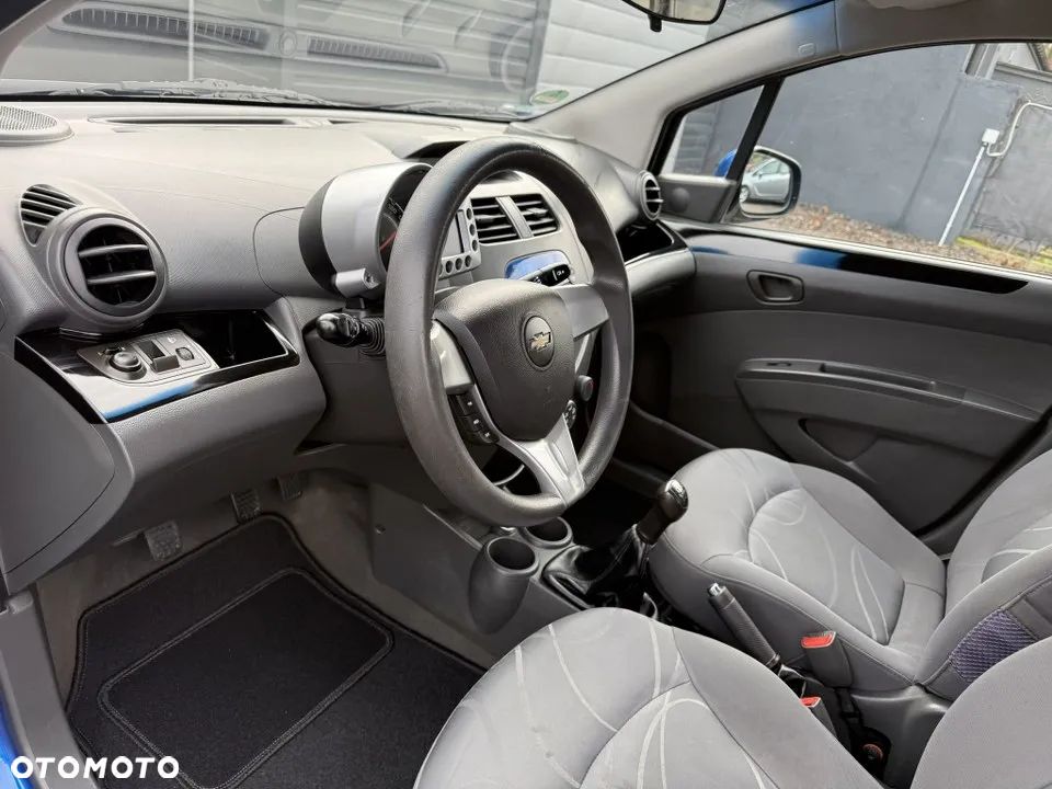 Chevrolet Spark 1.2 LTZ - 17